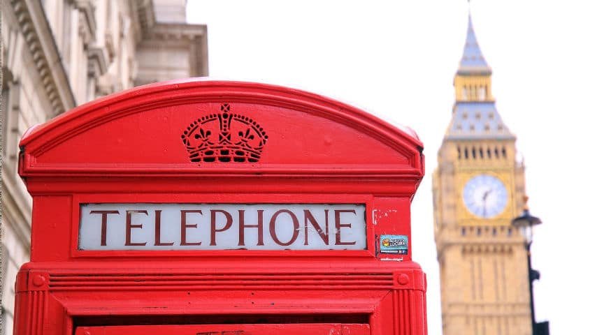 How to Get a Perfect British Voice Over - Red telephone box top and London Tower picture by Witizia at Pixabay. Pixabay License. https://pixabay.com/es/photos/cabina-cabina-telefono-roja-rojo-1763512/
