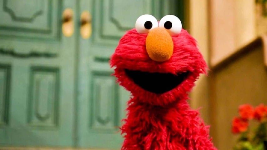 Voice of Elmo. Image of Elmo from Sesame Street. This image is used to illustrate the article "Who Is the Voice of Elmo on Sesame Street?". Photo taken from: https://nerdist.com/article/elmo-charms-instagram-with-his-not-too-late-show/
